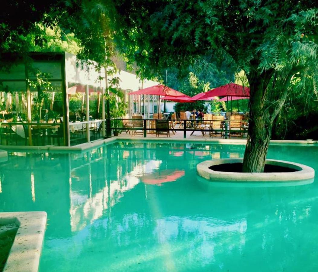 Howard Johnson By Wyndham Ольмуэ Экстерьер фото